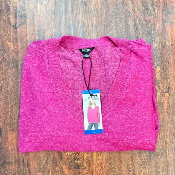 Buffalo Ladies' Cozy V-Neck Long Sleeve Top - Picture 8 of 8